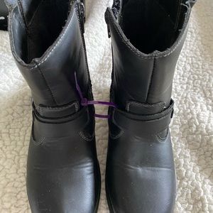 Deer Stag Curb boots size 1 1/2M